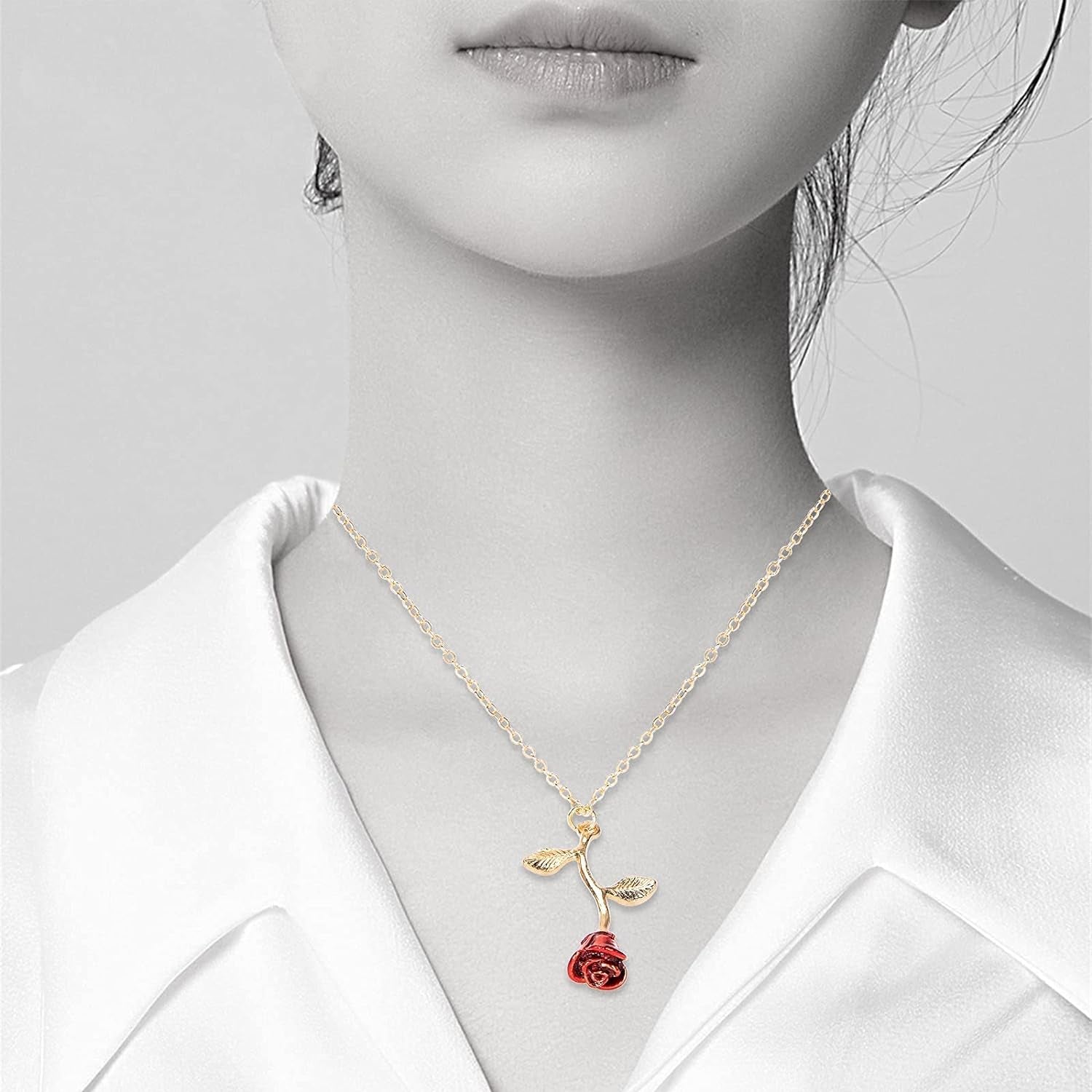 Rose Gold Necklace for Women – Dainty Flower Pendant Necklace, Gold Necklace for Women Jewelry, Minimalist Aesthetic Cute Necklace Gift for Girlfriend Wife Mom