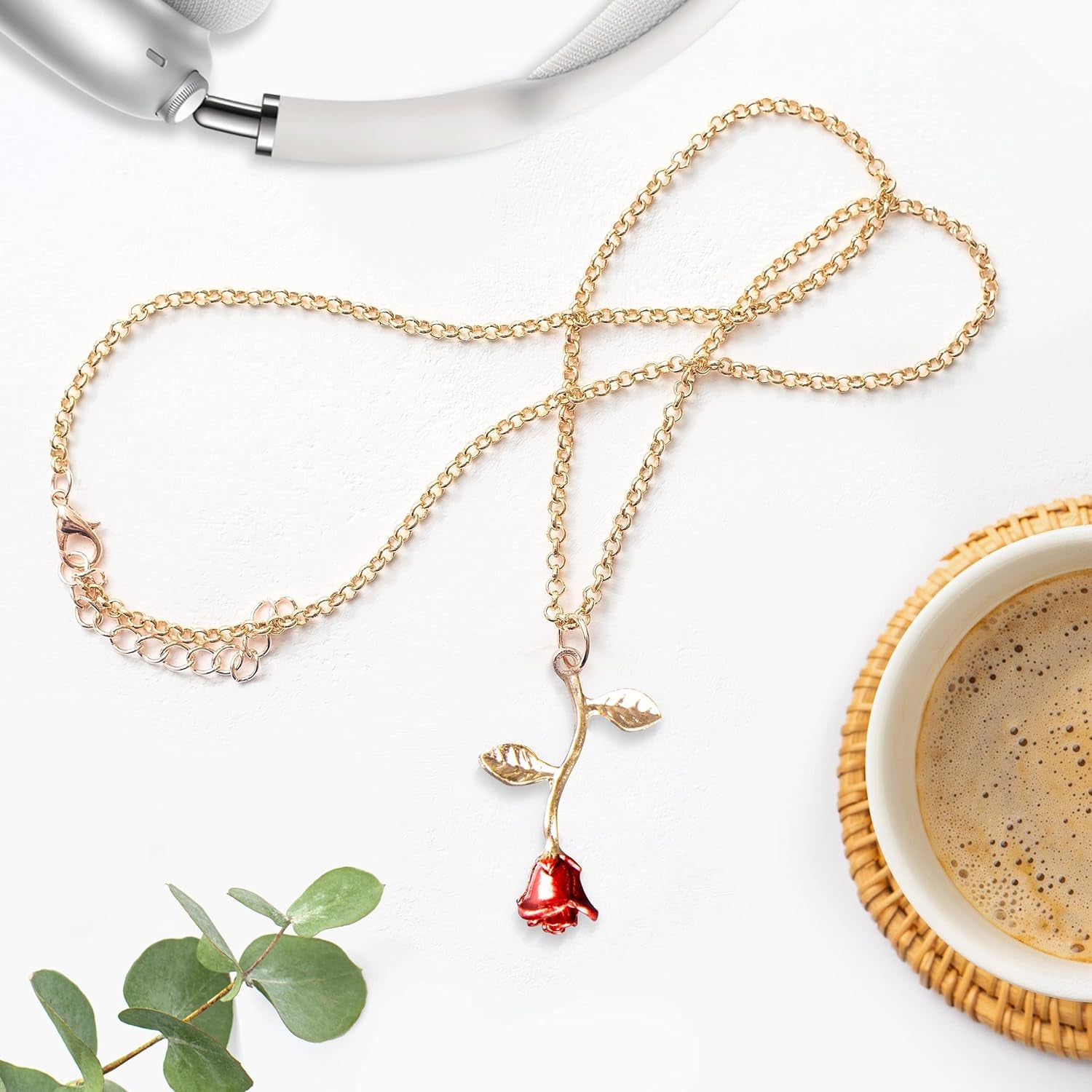 Rose Gold Necklace for Women – Dainty Flower Pendant Necklace, Gold Necklace for Women Jewelry, Minimalist Aesthetic Cute Necklace Gift for Girlfriend Wife Mom
